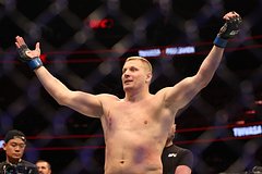 Российский боец UFC Павлович высказался о возможном переезде в США